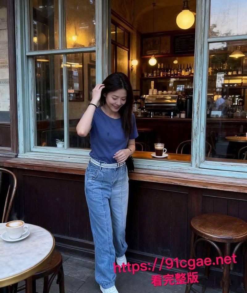 银行柜员胡洁出轨被老公抓包 与领导酒店激战视频曝光 口交后入骑乘浪叫 骚贱母狗全网社死!-5