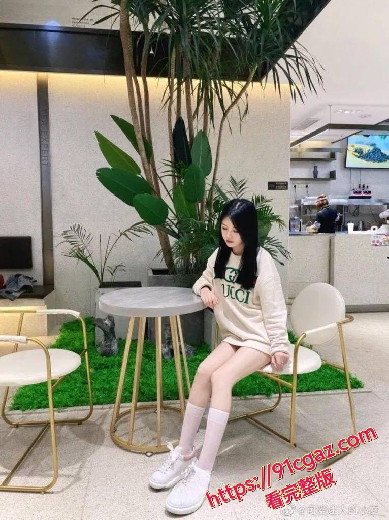 290万粉丝抖音第一纯欲擦边网红 天降之雯 实锤福利姬？露脸私拍大尺度视频