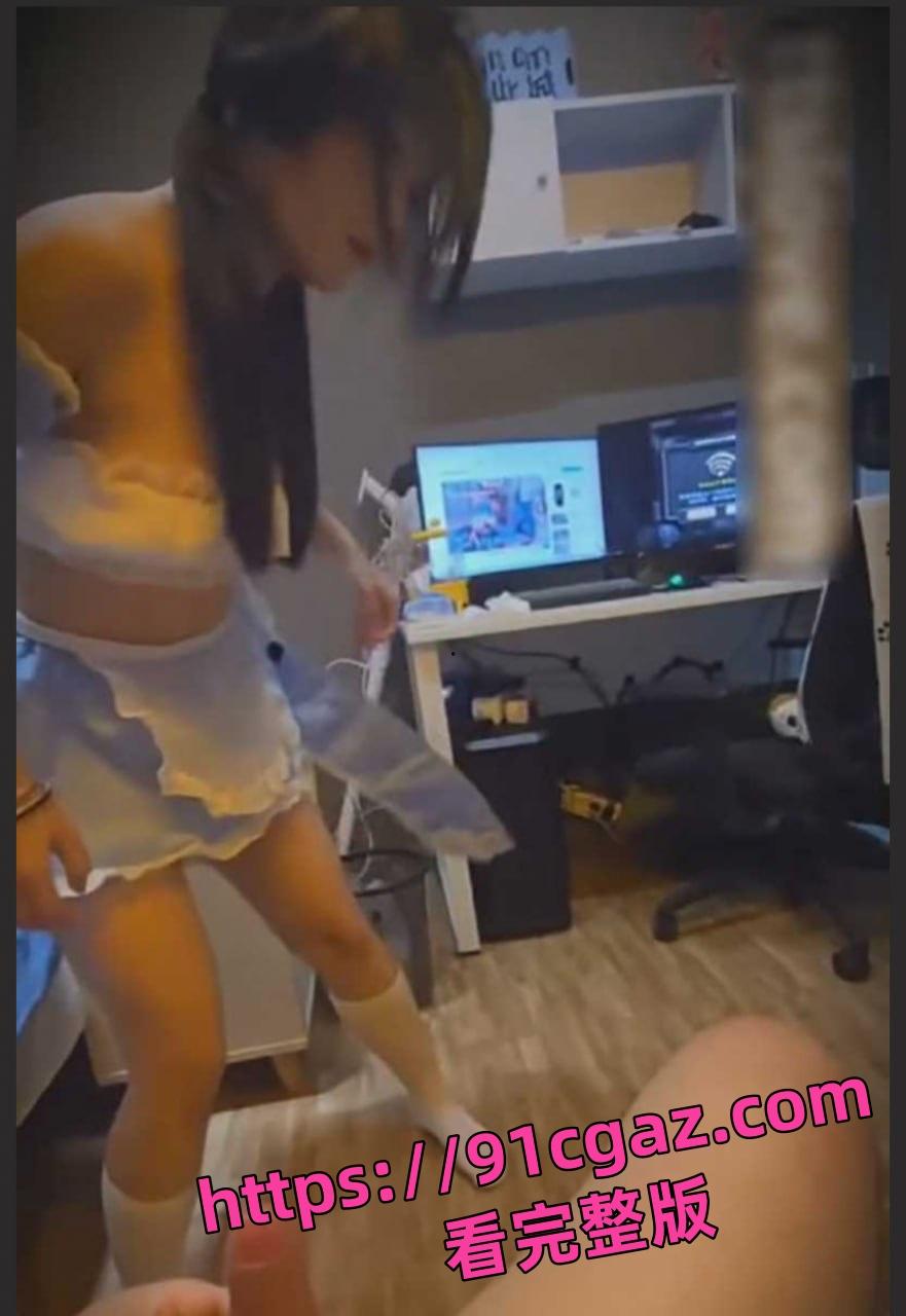 山东济南职高嫩妹王柳青 被富二代调教 白嫩肉体变泄欲肉便器-2