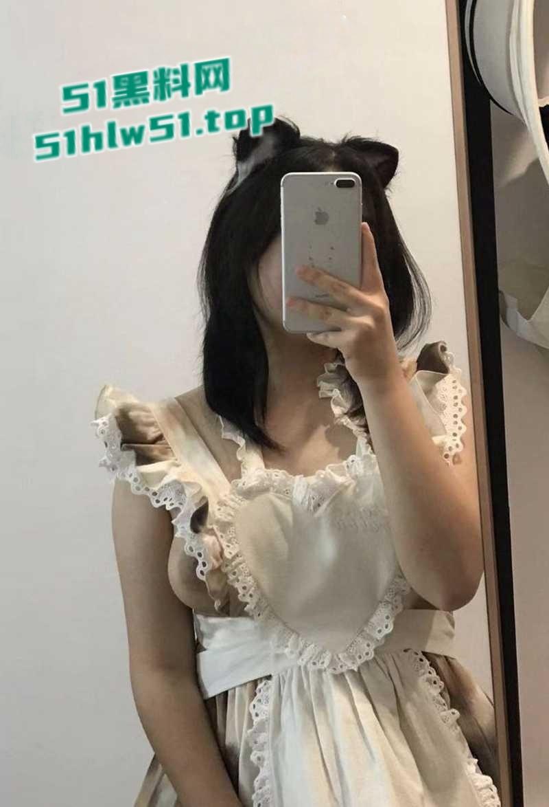 贵阳甜妹【李成乔】不雅视频流出,C杯骚女被炮友无套爆操,多毛蝴蝶逼淫水狂流!-5