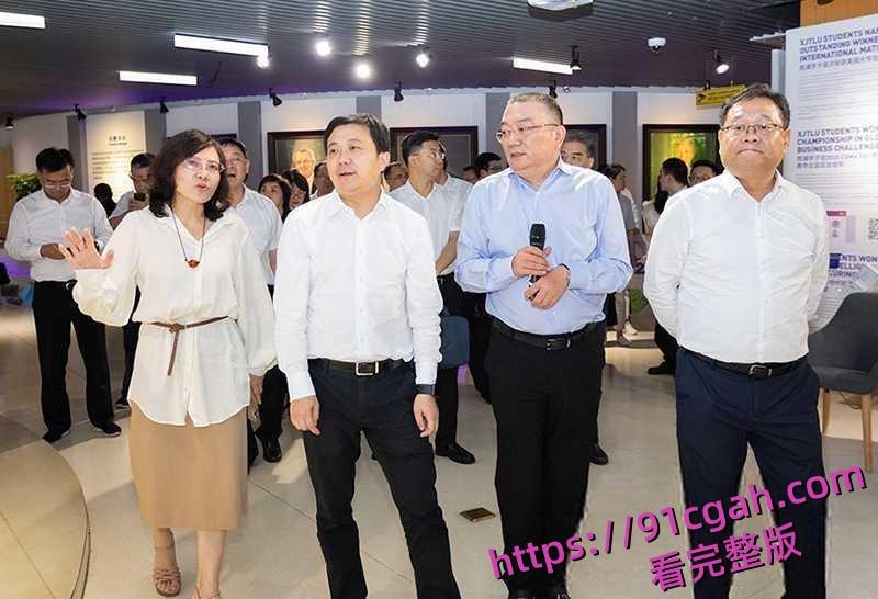 江苏省太仓市委书记汪香元落马包养43个情人 一手打造村官后宫团！