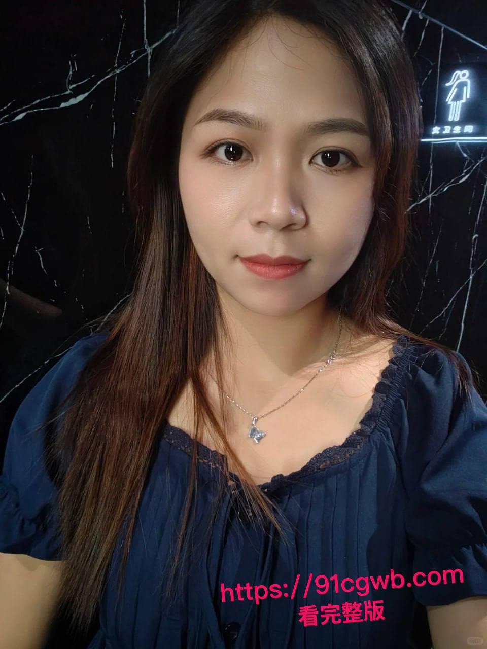 香港惊爆!反差母狗张玉琦酒店开房私拍流出,嫩脚足交大屌撸到喷,传教士爆操狠顶后入狗爬狂干!-9