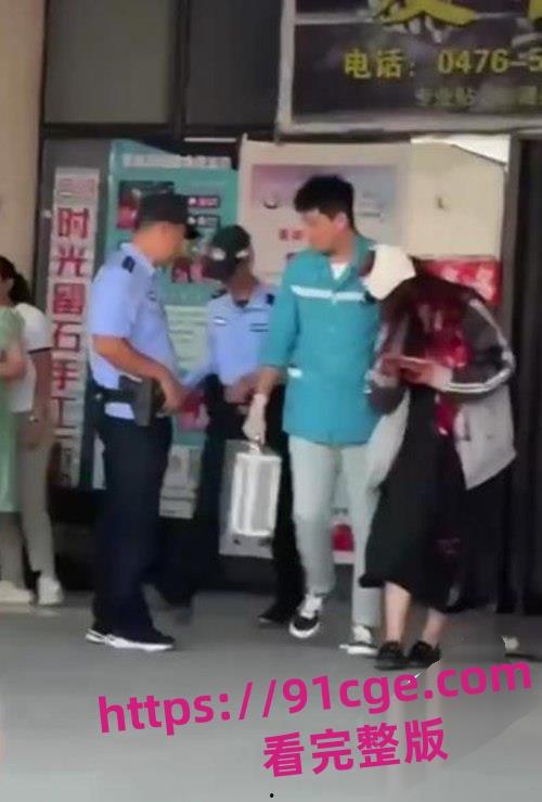 内蒙古鄂托克旗精神小妹郭安棋为爱疯狂！怒砍情敌刘筱萸头破血流！-5