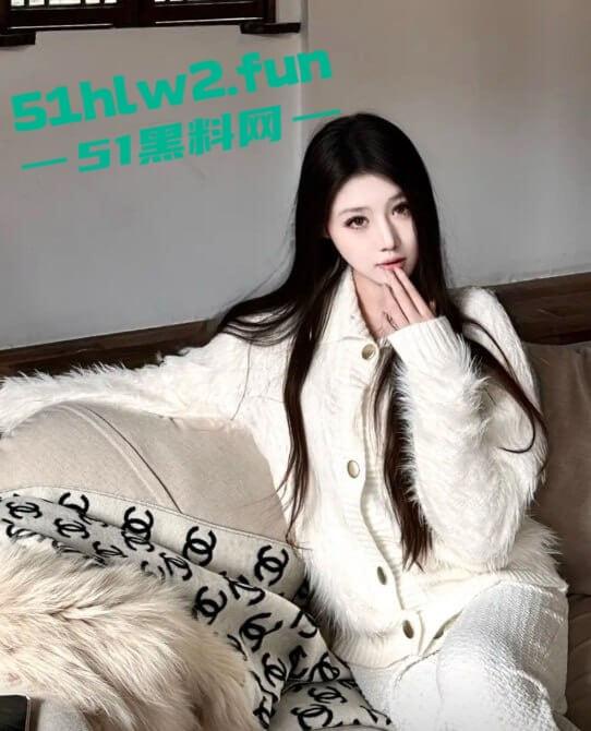 独家曝光！浙江抖音清纯反差嫩妹网红【甜甜】榜一大哥20个嘉年华直接拿下，大哥果然喜欢抖音找逼！