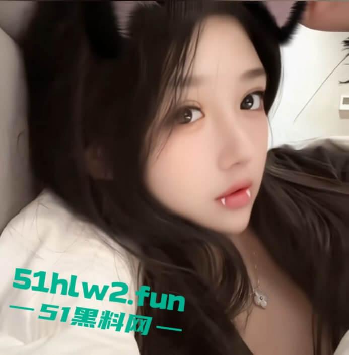 独家曝光！浙江抖音清纯反差嫩妹网红【甜甜】榜一大哥20个嘉年华直接拿下，大哥果然喜欢抖音找逼！-10