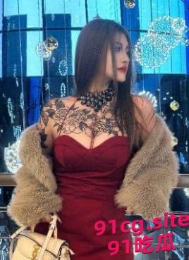 快手网红迷人大野驴 爆乳符文女神黑丝情趣内衣女上位骑乘！-5