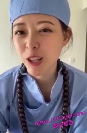 快手极品网红【彤謌】与榜一大哥啪啪视频流出，露脸才是王道！-4