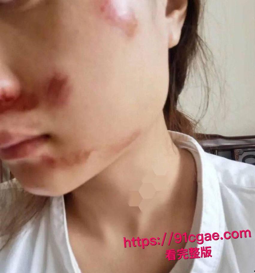 杭州小网红橙子姐姐遇顶级电炸高手龙哥 甘愿千里送逼 竟失陷于柬埔寨园区 被各种凌辱强奸做爱视频独家曝光!-19