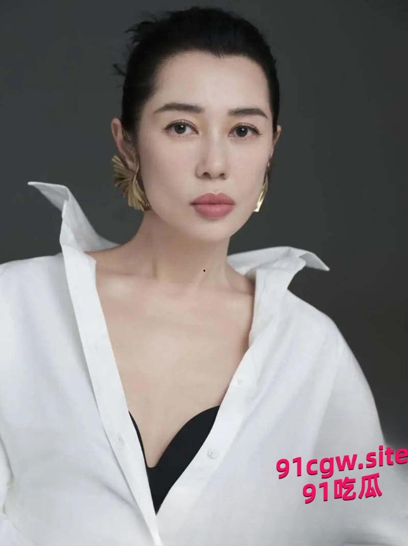 战狼硬核女主余男怒之拳大尺度全裸镜头曝光,让人脸红心跳欲罢不能 #余男裸戏 #国际影星 #怒之拳-5