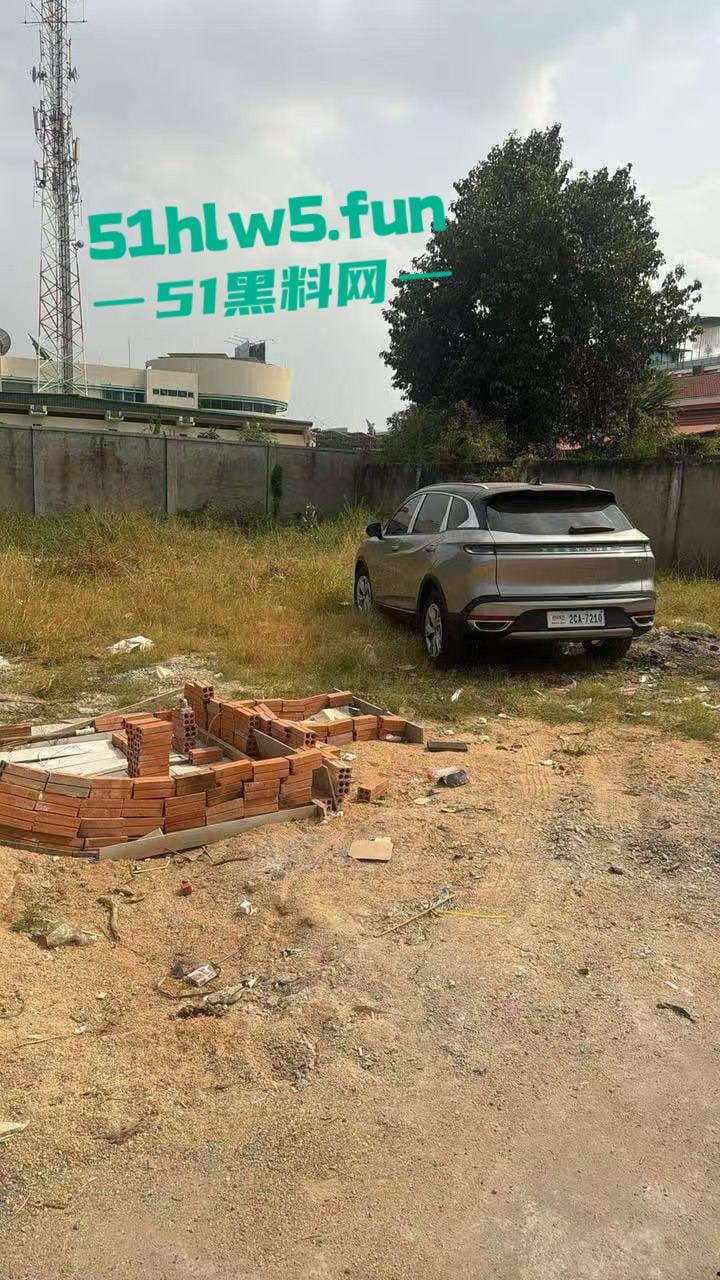 柬埔寨金边机场【AK枪击案】曝光，先手枪威胁再掏出AK扫射，持枪中国籍男子已经被逮捕。-1