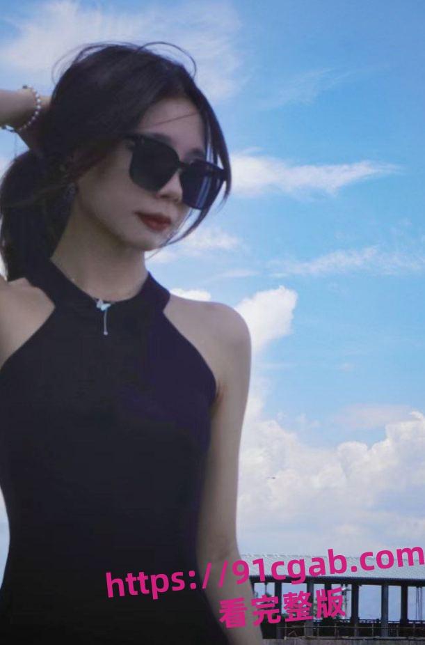 华人留学生刘敏被鬼佬们像狗一样的调教，床上的时候一直学狗-2