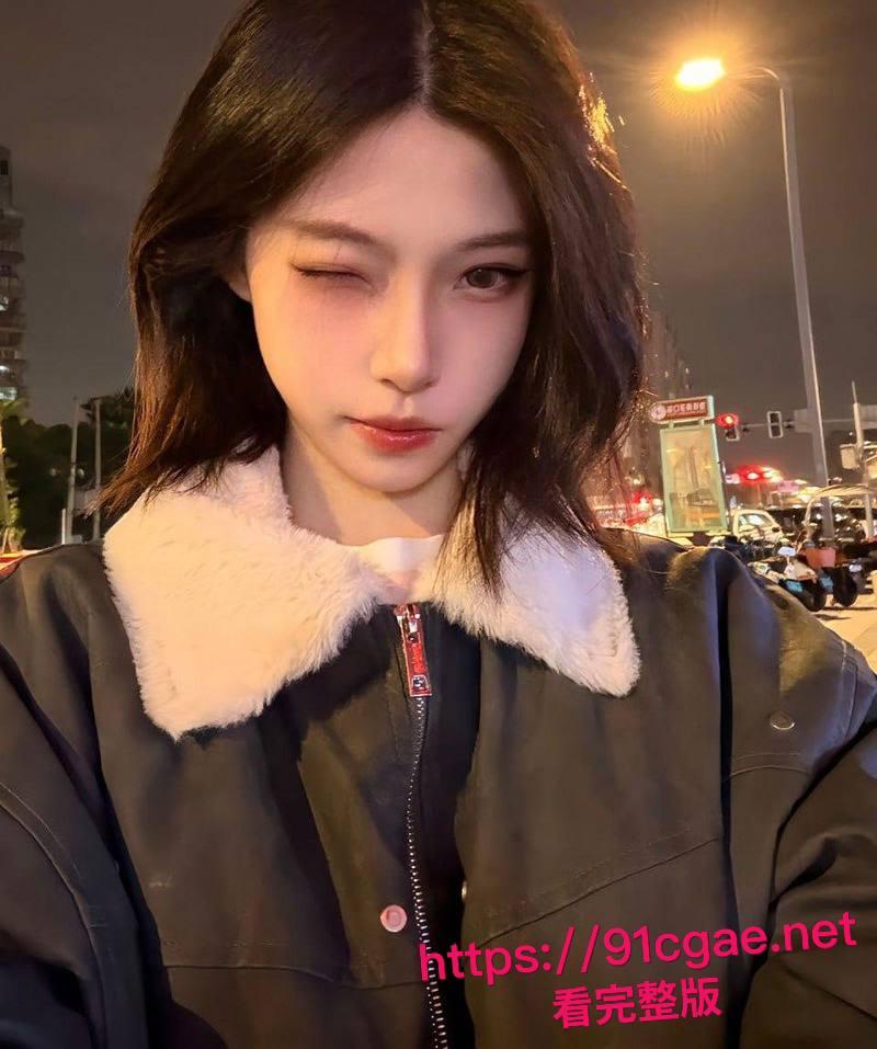 抖音百万粉丝网红羊肉串 口交视频曝光 冷艳女王反差化身低贱母狗 任凭金主玩弄！-1