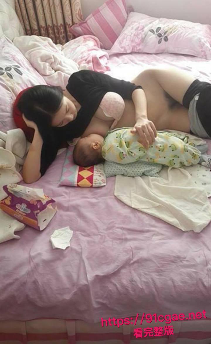 哺乳期少妇杨子慧与上司偷情被曝光 日常自慰撩骚 酒店口交后入 良家少妇秒变淫荡母狗！-1