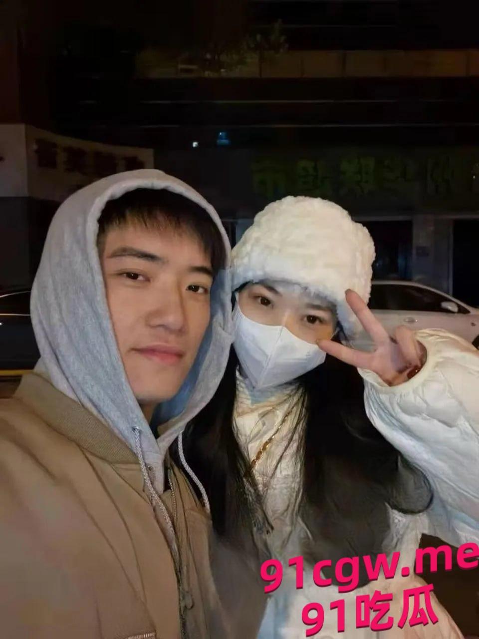 浙江台州人妻少妇林丰雅 给自己男人戴绿帽 备孕期出轨泄密-2