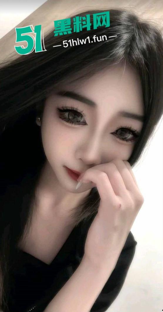 Tiktok高颜值擦边博主【林美珍】酒吧被捡尸事件，大神自曝激情啪啪视频吸引眼球。-6