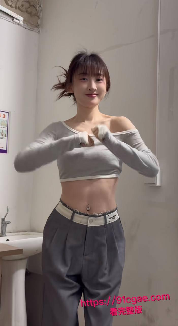 抖音600万粉丝大网红"狗子与我"女主张悦不雅视频在网络疯传