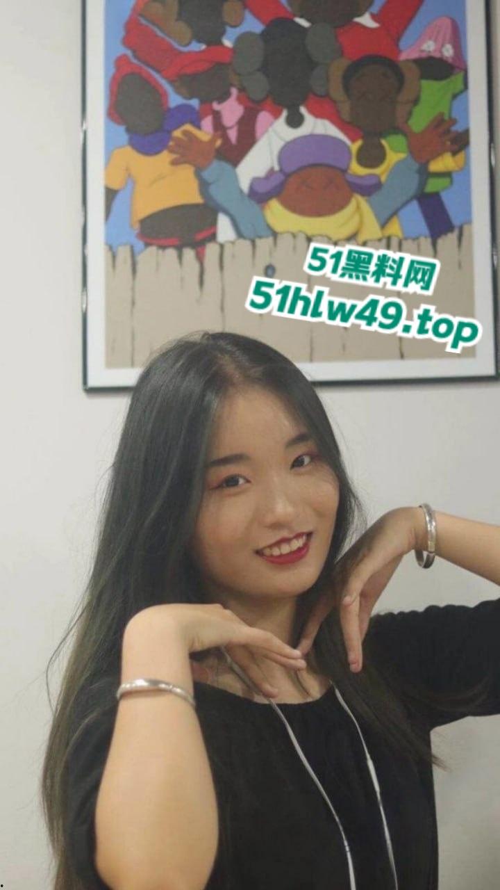 南京交通职业技术学院,高颜值学姐【辜乡】内江来的纯情学妹骚浪无底线,手机里竟藏满约炮视频。-2