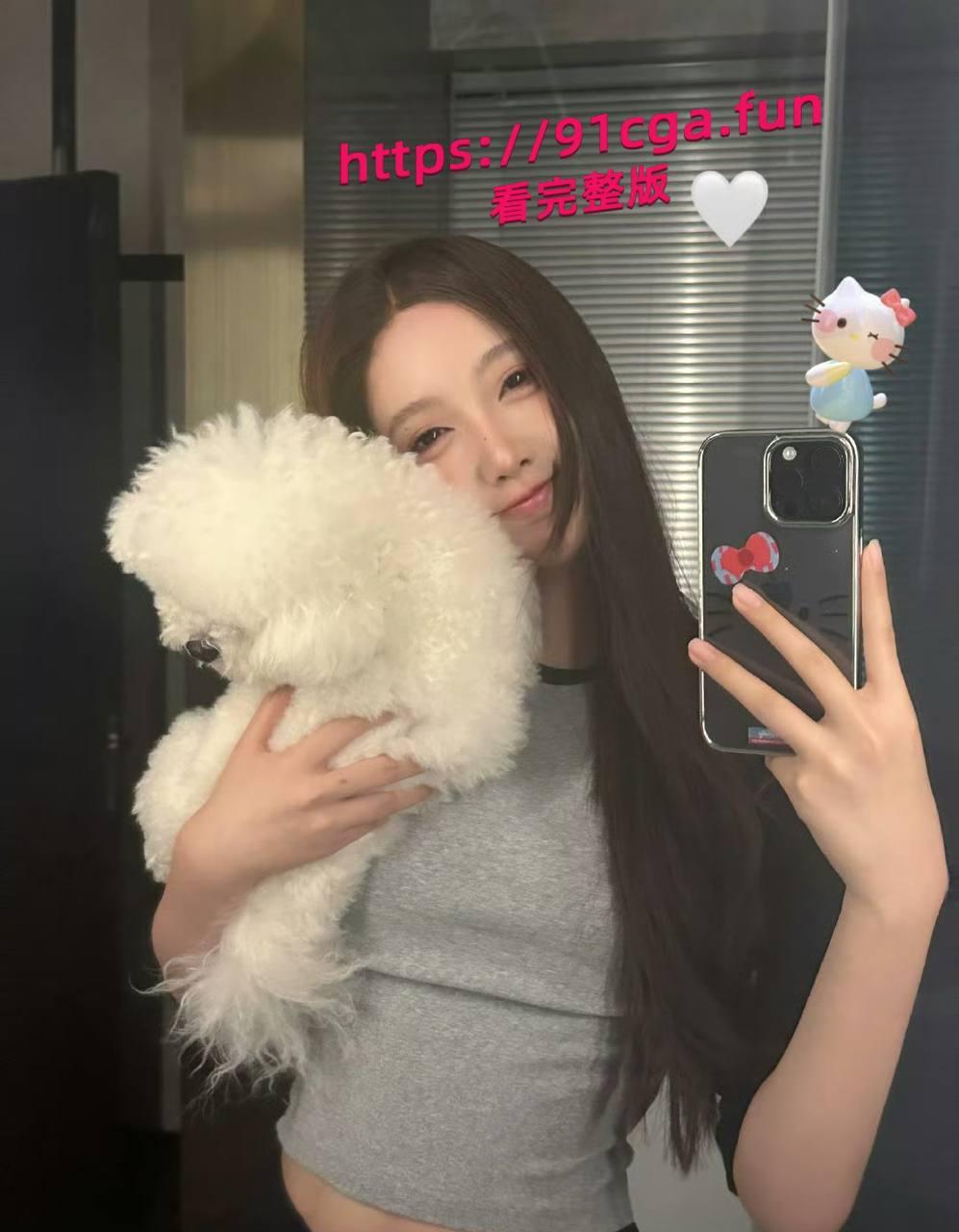 都美竹当初借助吴yi凡事件的热度在网上立住了一个完美受害者的人设，装可怜博网友同情赚粉丝的钱包养小白脸 #都美竹 #网络达人-4