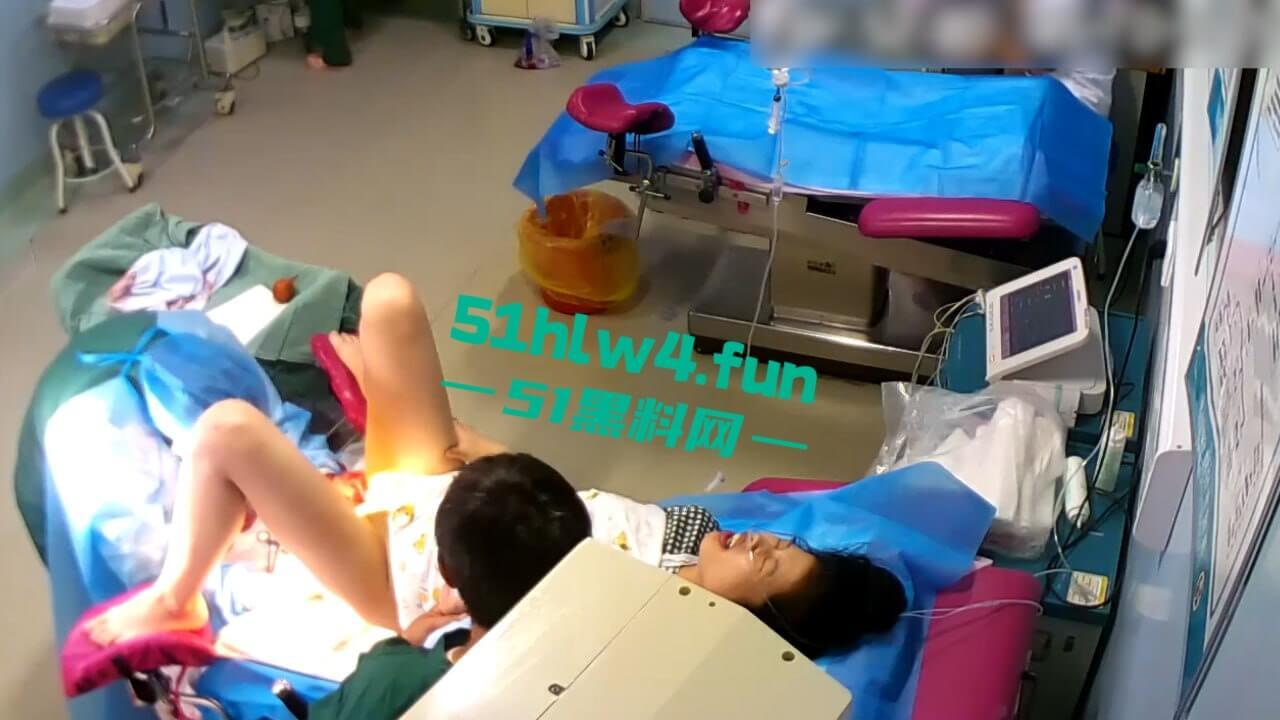 妇产医院生孩子现场，孕妇分娩手术室监控被黑客大神攻破，看完生孩子逼才是真的牛逼！