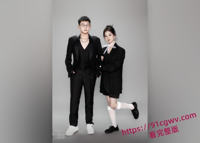 真实姐弟乱伦，姐姐结婚当天必须乘着姐夫不在直接内射亲姐姐想想就刺激，也不知道怀孕之后孩子会是谁的呢