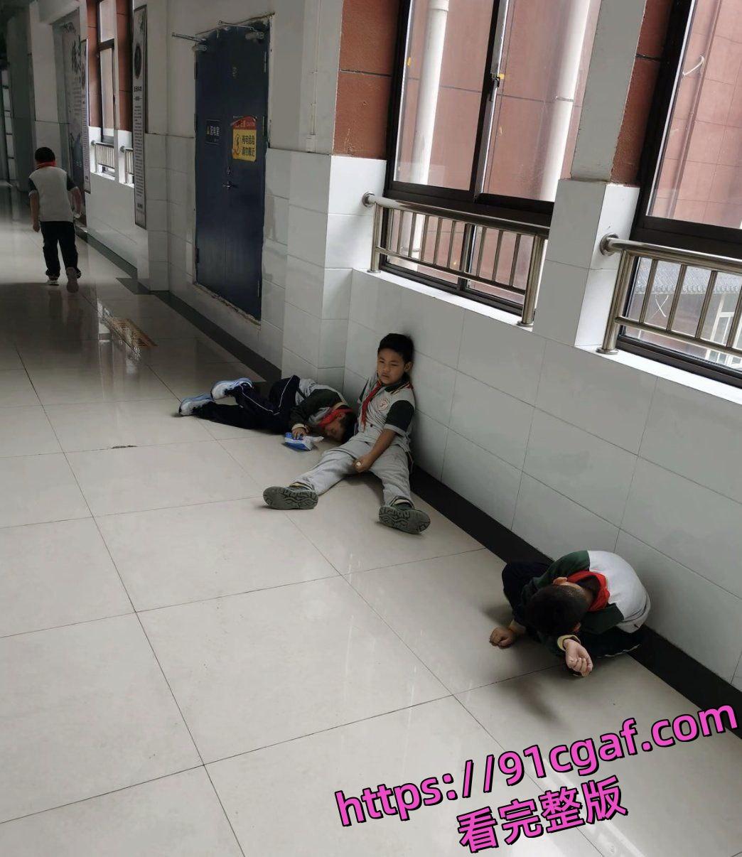 山东济宁兖州育才学校138名学生集体食物中毒 食堂饭菜变毒药 政府成立调查组！