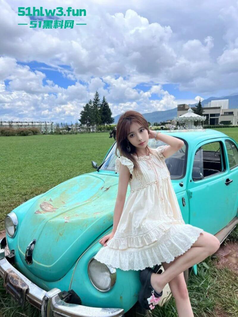 留日学生妹【刘安昕】外网公开卖身陪睡母狗属性被扒，怕父母生气假意报警装乖女。-3