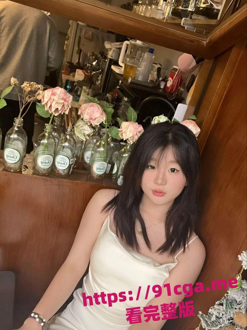 湖南湘潭18岁学生妹李欣璐不雅淫照被前男友曝光