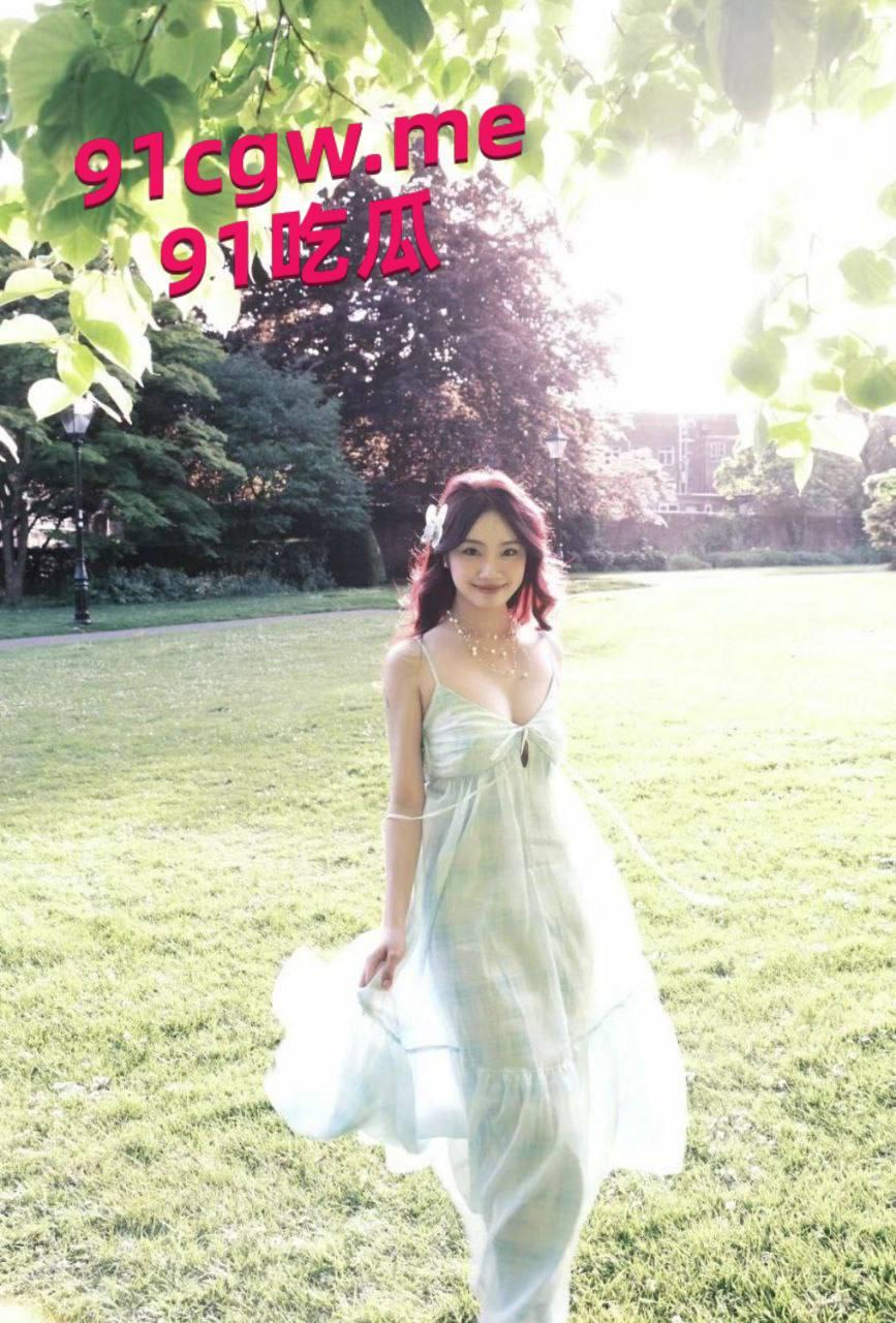 曝光浙江艺术职业学院21届高颜值女大学生曹颖被开宝马富二代轻松拿下