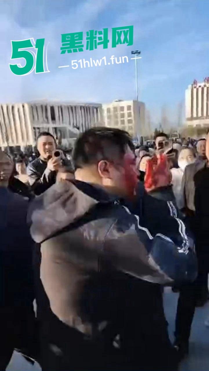 蒲城职校坠亡男生事件发酵，知情人爆料重重疑点，官方表态排除刑案，网友却不买账！