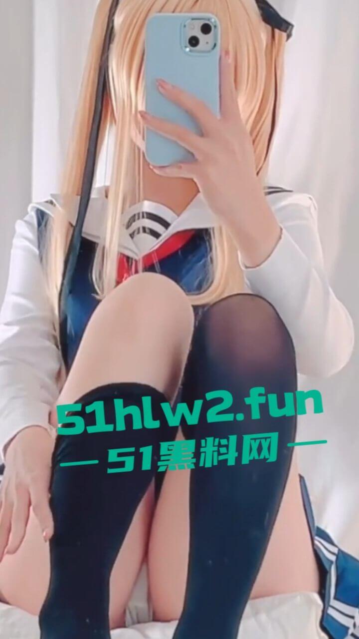 日本双胞胎极品萝莉【Megumi0717】超粉嫩性感嫩妹，巨乳蜂腰翘臀肥美最新大尺度私拍福利流出。