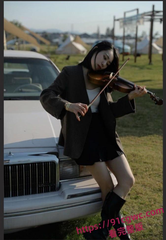 浙江杭州气质女大学生陈绍熙 遭前男友泄密不雅视频 颜值极高随着欲望也极强！