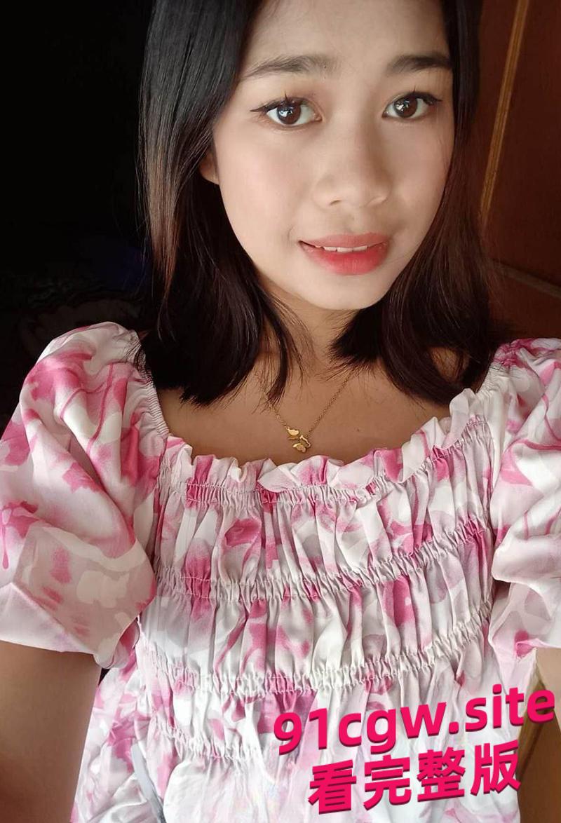 湖南良家人妻杨雪琴和情人裸聊并偷情，性爱自拍被老公曝光