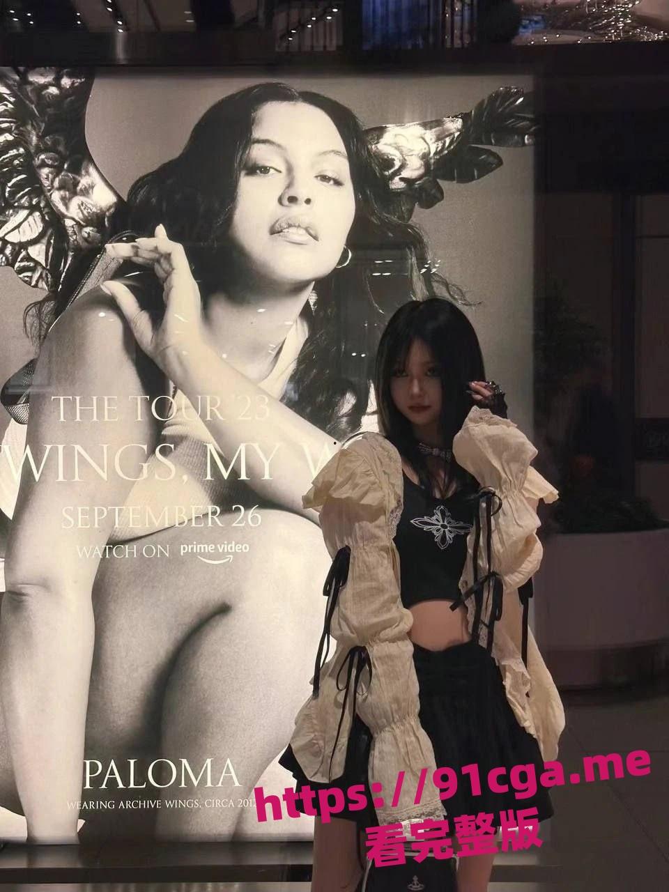 加拿大媚外留学女大徐丽娜读书吃洋吊还自拍被爆