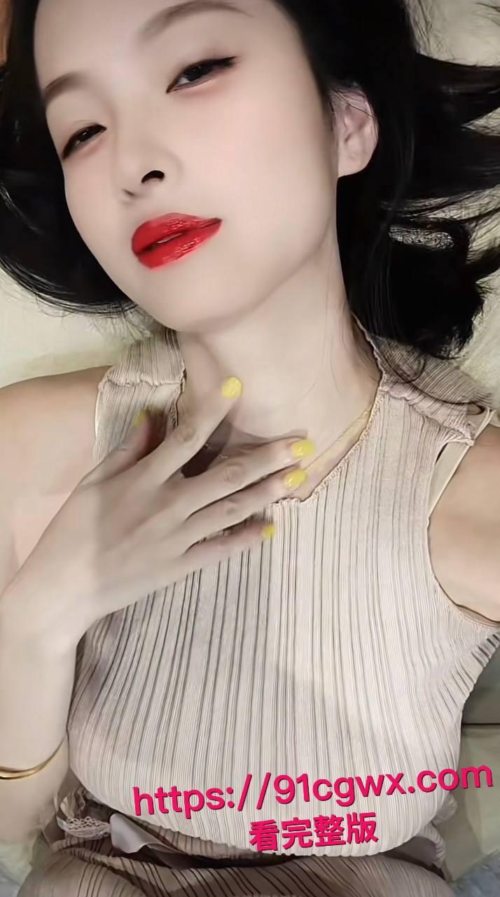 抖音极品上海少妇“沪上如烟”自慰黑料泄密！肥臀巨乳御姐人妻潮吹喷水，粉玩具捅逼倒牛奶假射精，魅惑到骨子里！-8