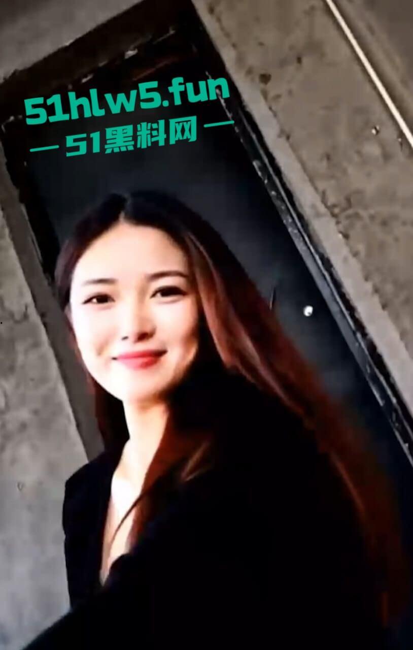 长沙鸡店惊现美女花魁引众人排队干逼，结果被帽子叔叔一锅端，一天操作下来逼都没合过！-7