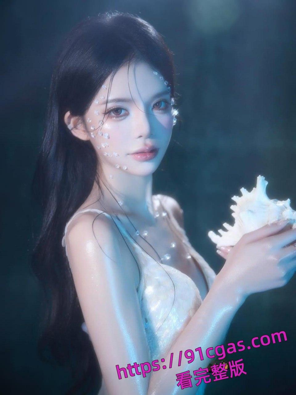 网美依婷3000粉炸出大料！与男友露脸后入视频外流，项链戴着做爱太骚了