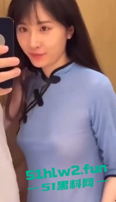 广东美女彩票店主和男友啪啪视频，平常守店孤独寂寞欲望无法发泄和男友做爱骚到不行。-7