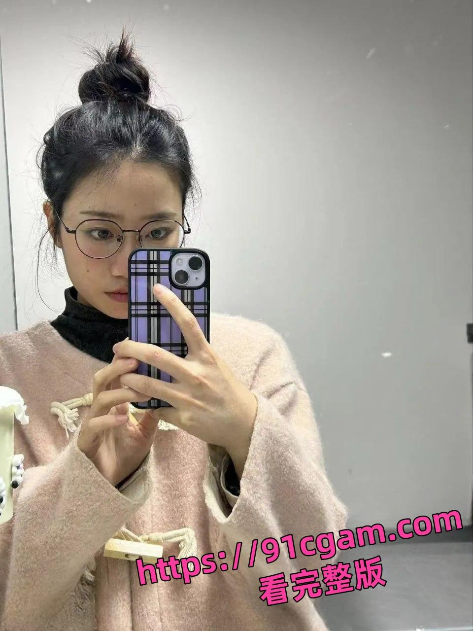 泉州校花常玲玲自拍调教视频泄密 笔插后庭小母狗画面色情有点带劲-6