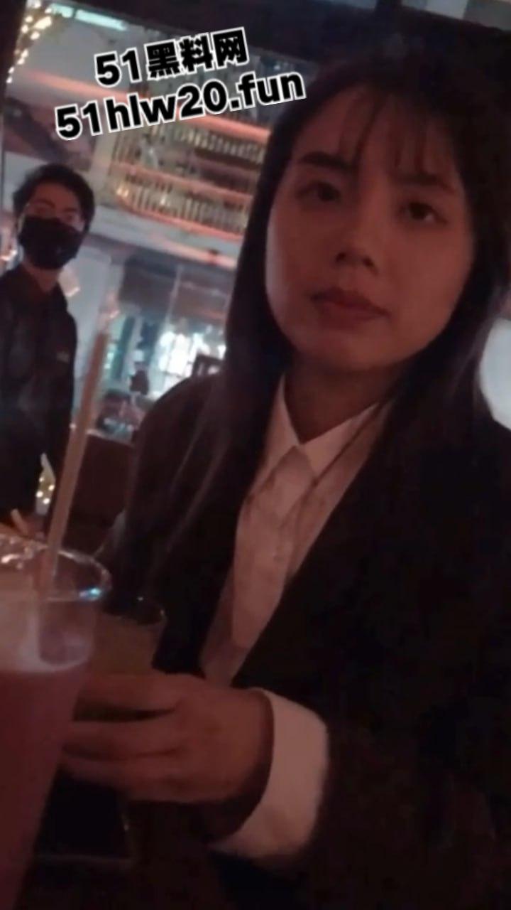 台湾极品幼师【赵舒妤】和富二代偷情视频外流，颜值甜美的极品嫩妹身材凹凸有致翘臀肥美。