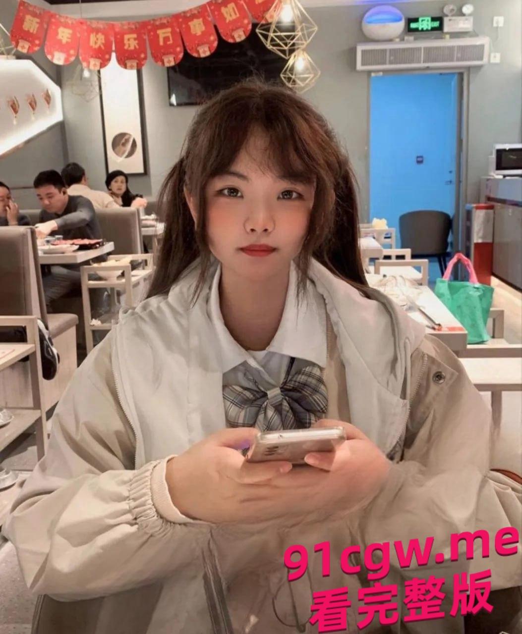 东北石油大学巨乳学妹沈瑶 被曝在外网做福利姬！