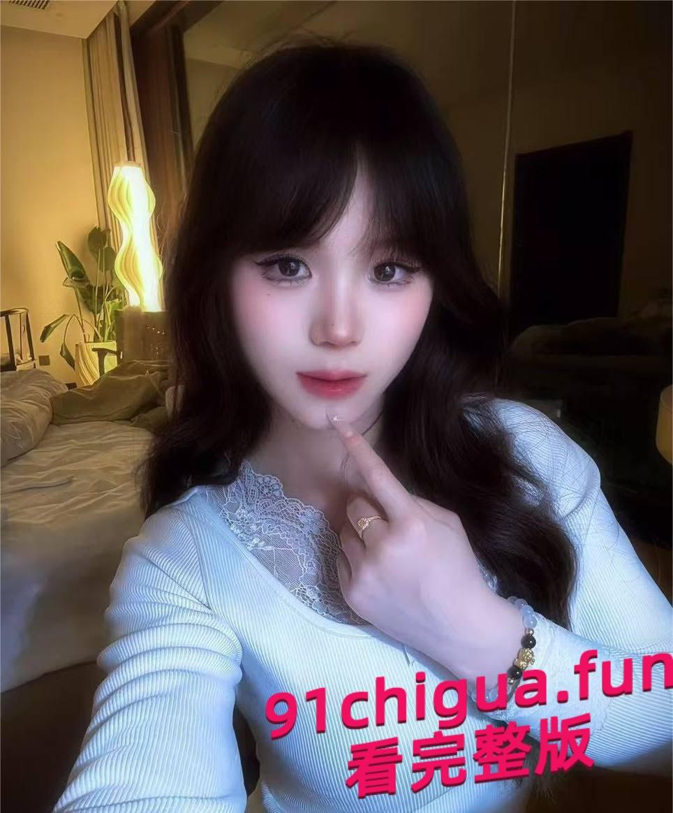 四川通江酒店行政部门白领肖秋柔 人美声甜性欲强 约炮情人雪白翘臀被撞得啪啪作响 #黑料吃瓜 #口交 #约炮-4