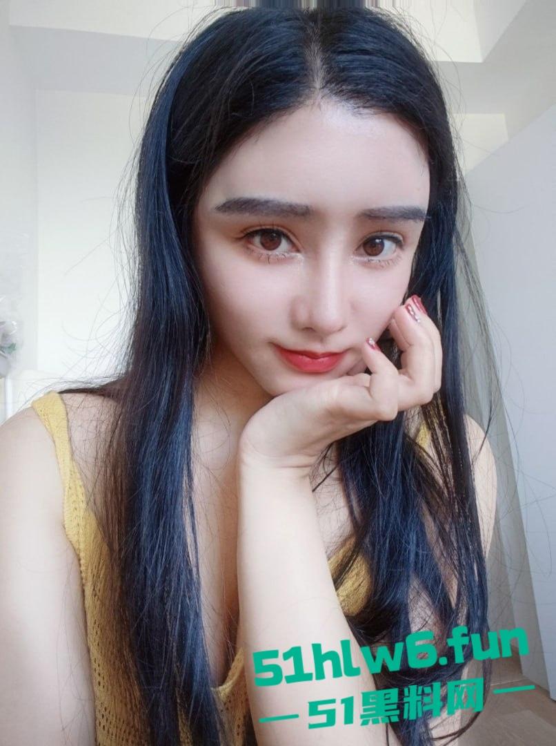 杭州顶级楼凤【南山波多野】绝美颜值大奶女神，身材高挑细腰翘臀这种极品骚鸡一定不便宜吧。