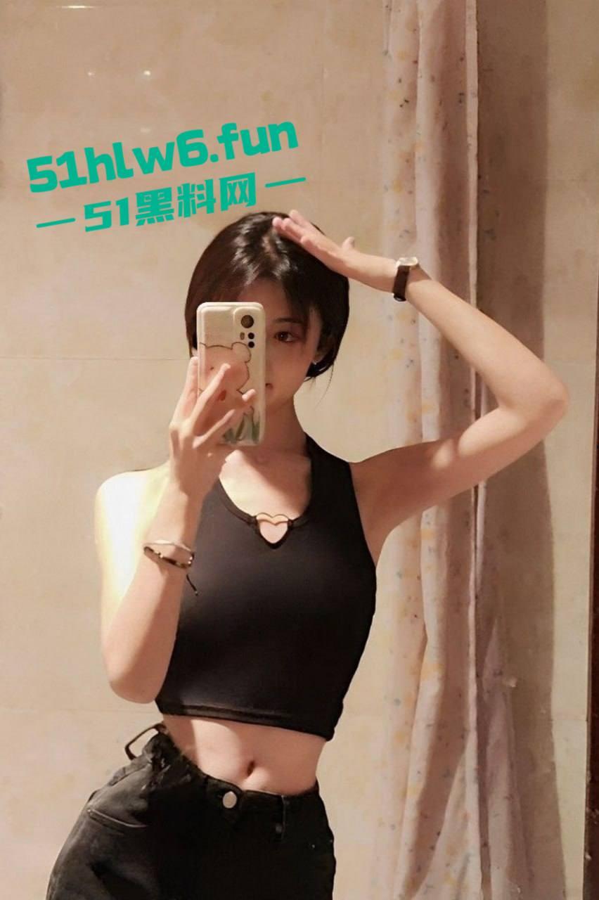 顶级身材颜值女神【刘晓晓 】身材高挑纤细的完美尤物，性感撩人被金主爸爸各种玩穴。-8