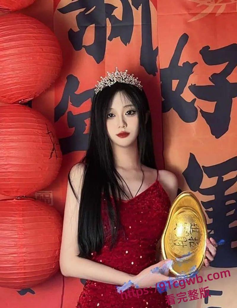 内蒙古民族大学传媒系王艺璇裸贷，自拍全裸淫舞视频做抵押因逾期被债主曝光-1