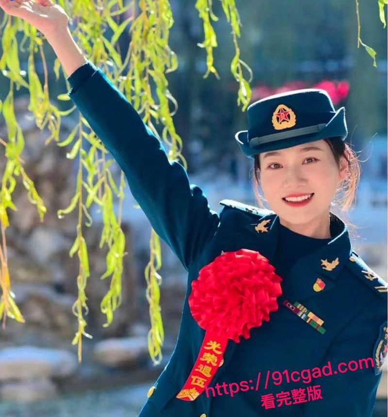 北京绝美警花退政从商，惨遭商业对手曝光性爱视频！-4