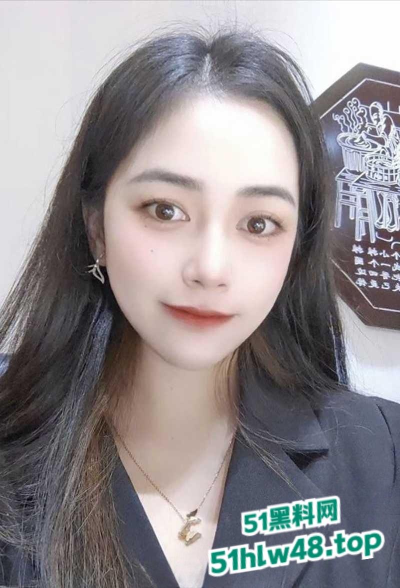 上海对外经贸大学艺术系，绝美系花【刘雨婷】私下却堕落成富豪的玩物，化身火辣性奴视频曝光。-6