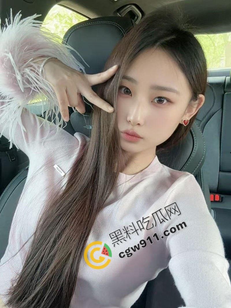 天津舞蹈老师【徐紫璇】骗钱性爱丑闻曝光！性感裸挑逗金主，爆乳露体，粉穴湿滑，后入爆操极品身材