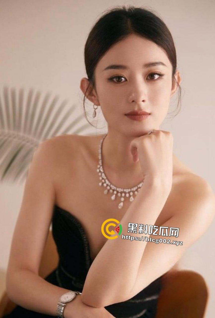 《宫锁沉香》删减床戏曝光！赵丽颖身穿肚兜与朱梓骁在地板上激情演绎！呻吟无比勾人！