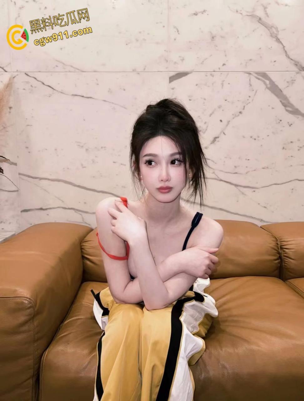 上海戏剧学院舞蹈生【宋雅倩】，一放假立马被男友拉去开房，超粉嫩白虎骑乘榨精，肏到求饶放过 ！-2