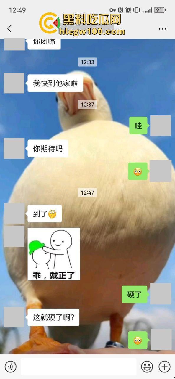 小编推荐！推特绿帽博主【小熊戴绿帽】把自己老婆送给单男爆操，完整聊天截图视频流出，内容属实劲爆。